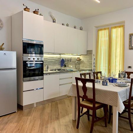 La Casa Dei Nonni Apartment Леванто Екстериор снимка