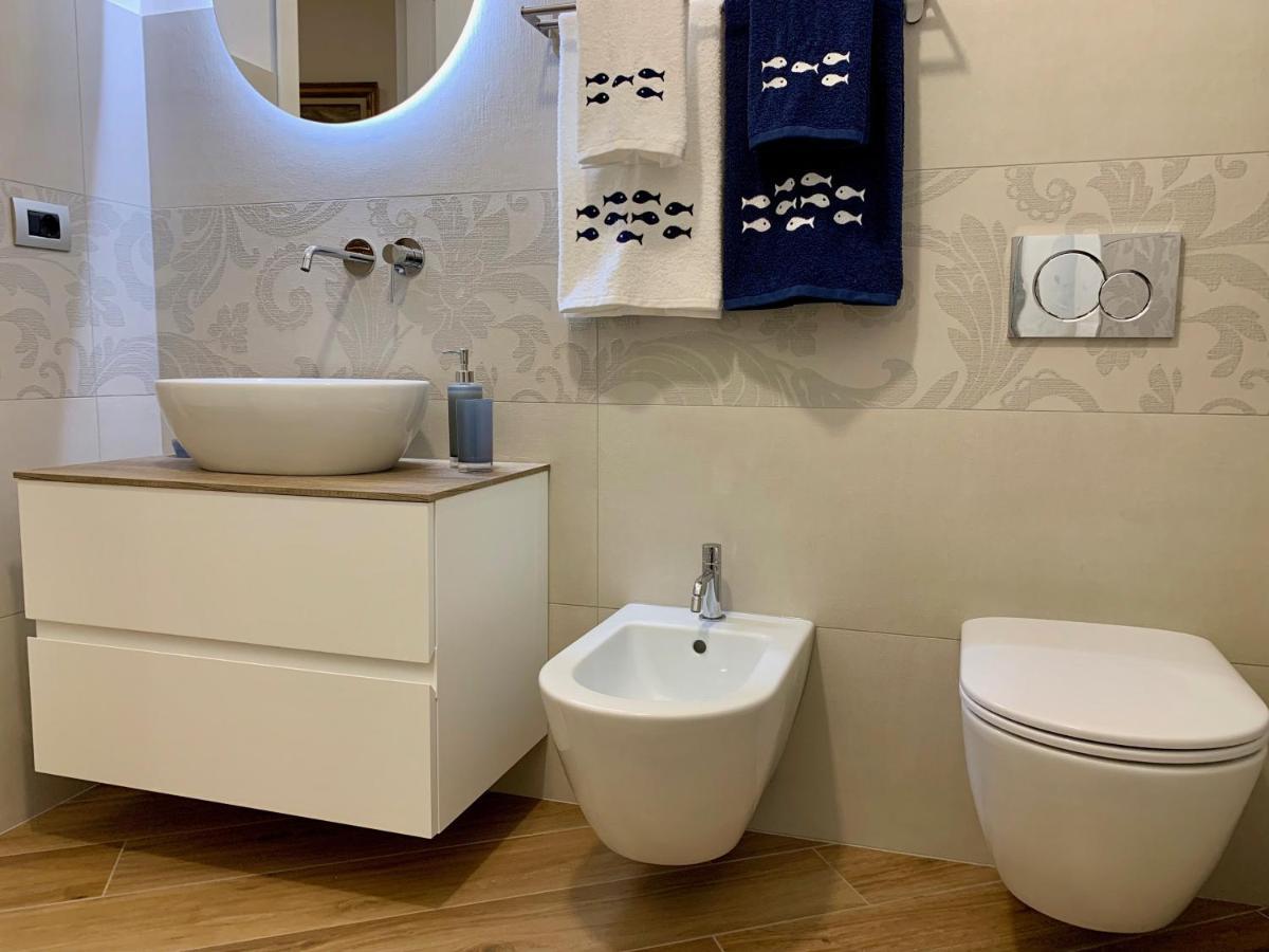 La Casa Dei Nonni Apartment Леванто Екстериор снимка