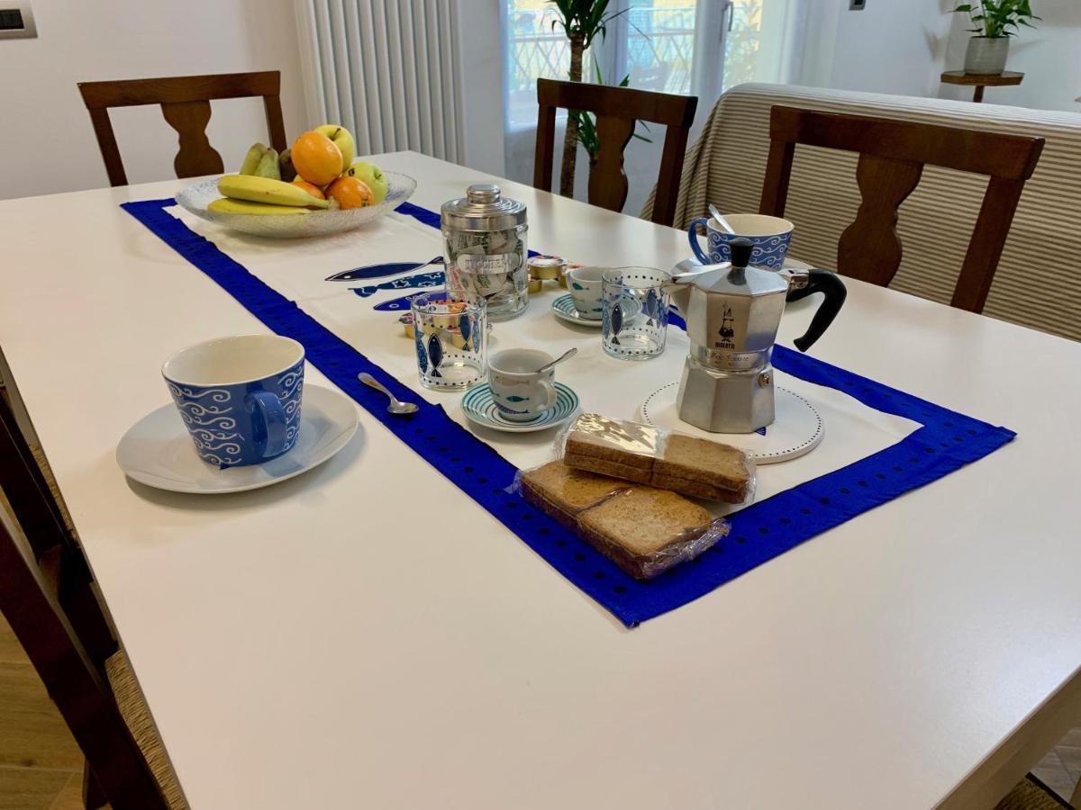La Casa Dei Nonni Apartment Леванто Екстериор снимка